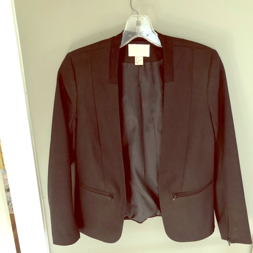 H&M black blazer